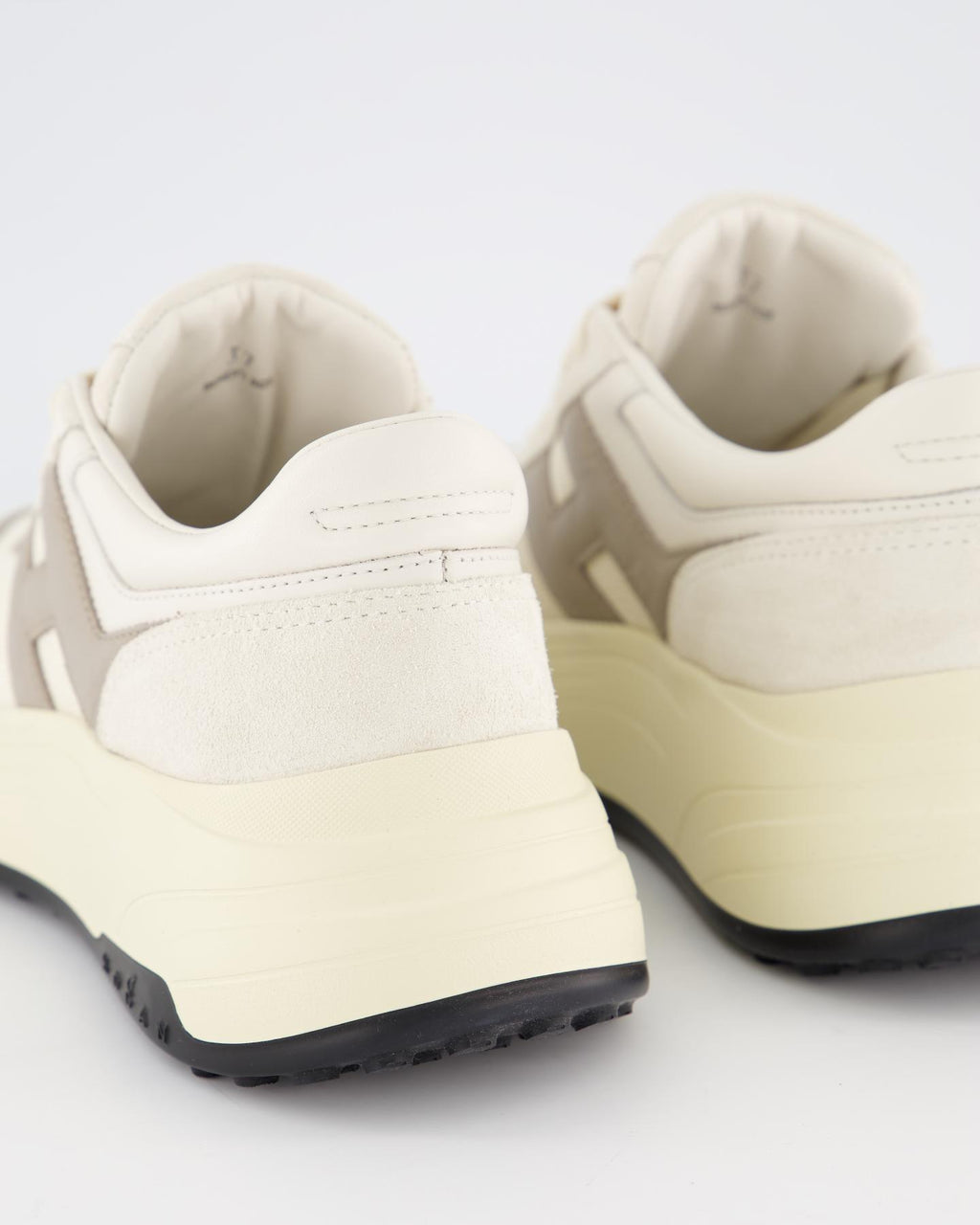 HXW6690FR30U6X/680K HOGAN