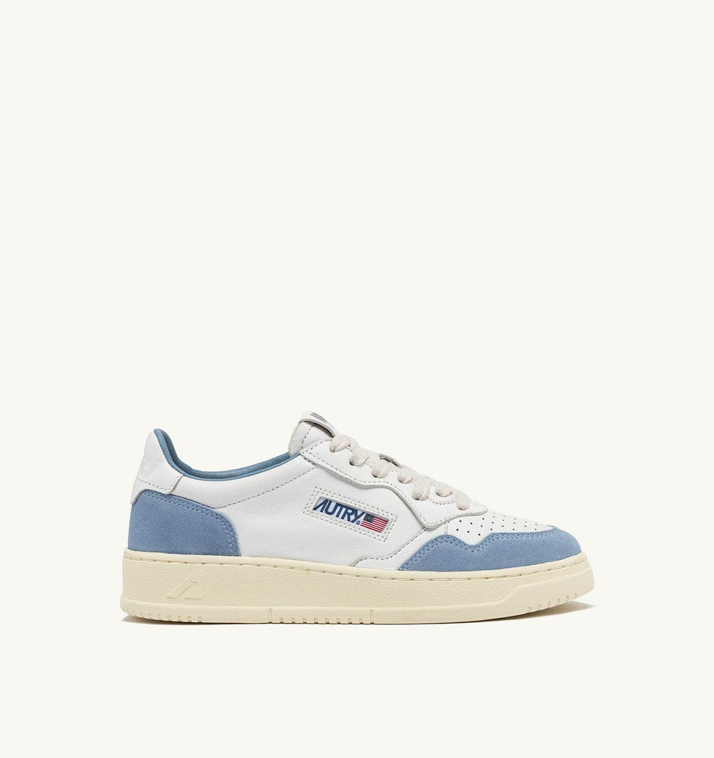 MEDALIST LOW WOM- GOAT SUEDE 
