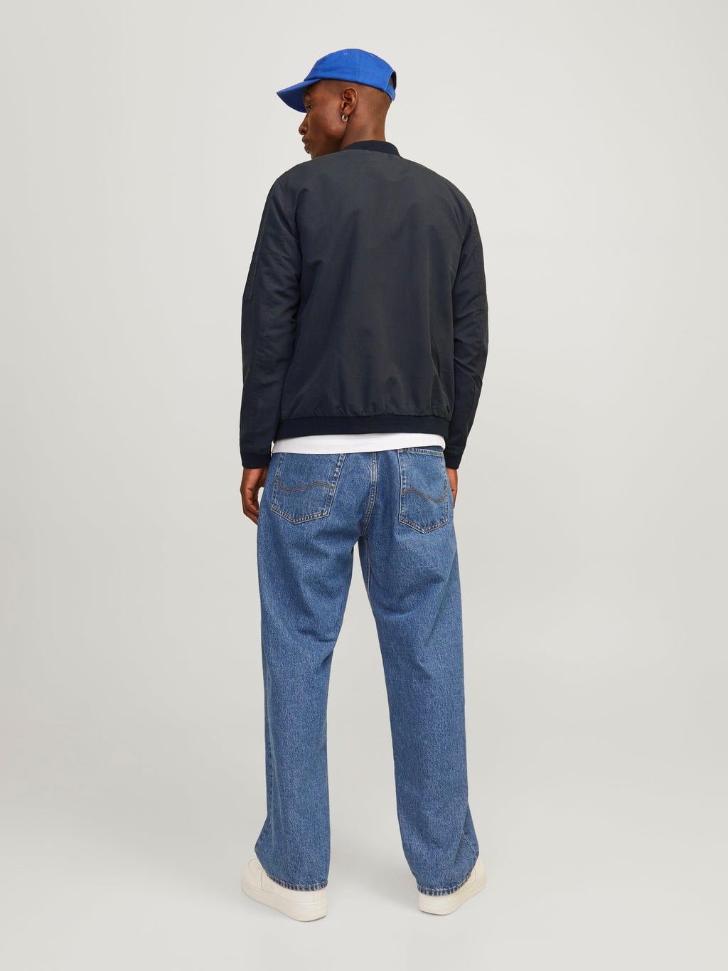 12165203/Black JACK AND JONES