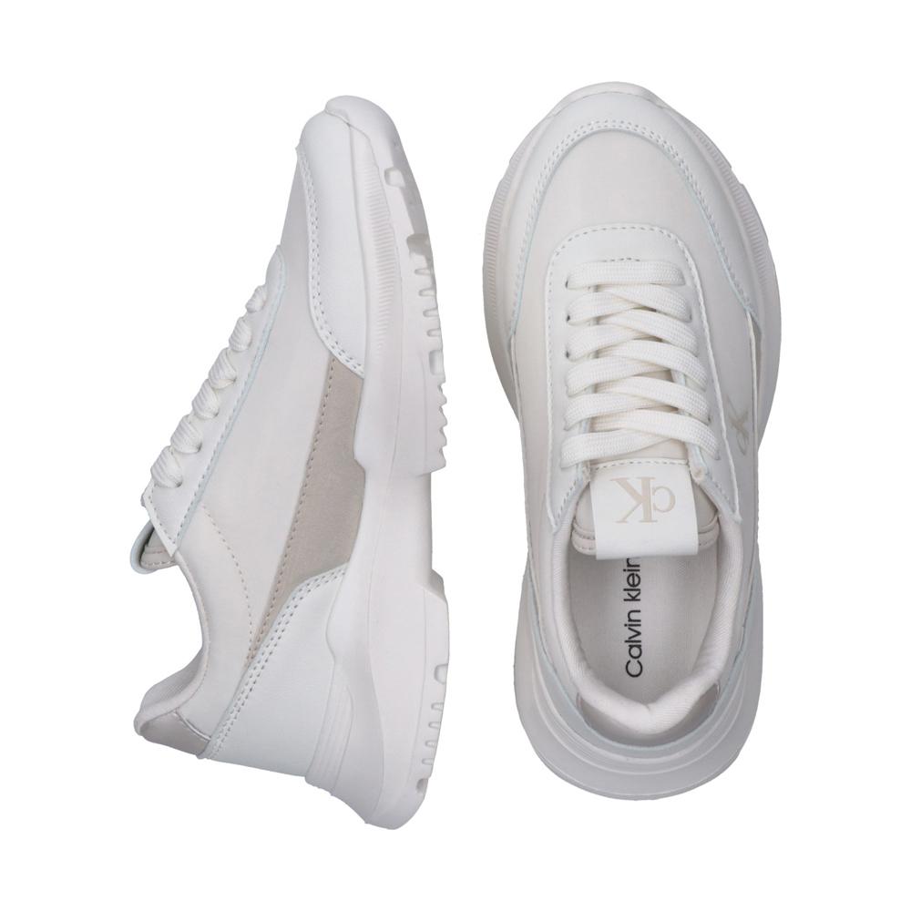 SNEAKER 