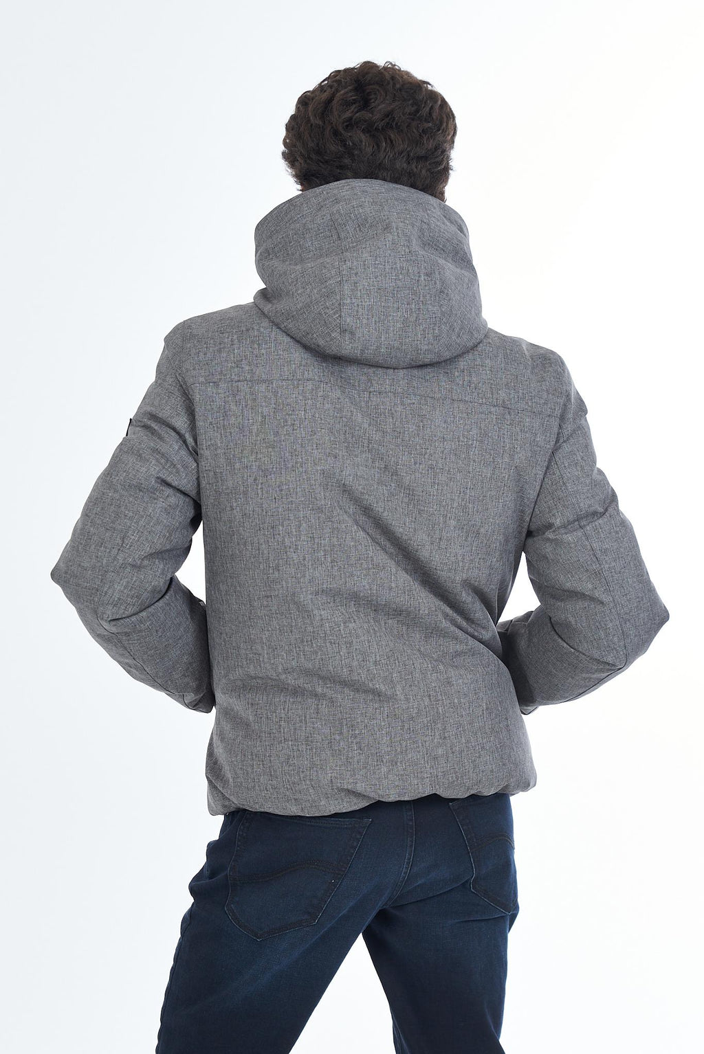 J864 QQ00/0812 YES ZEE