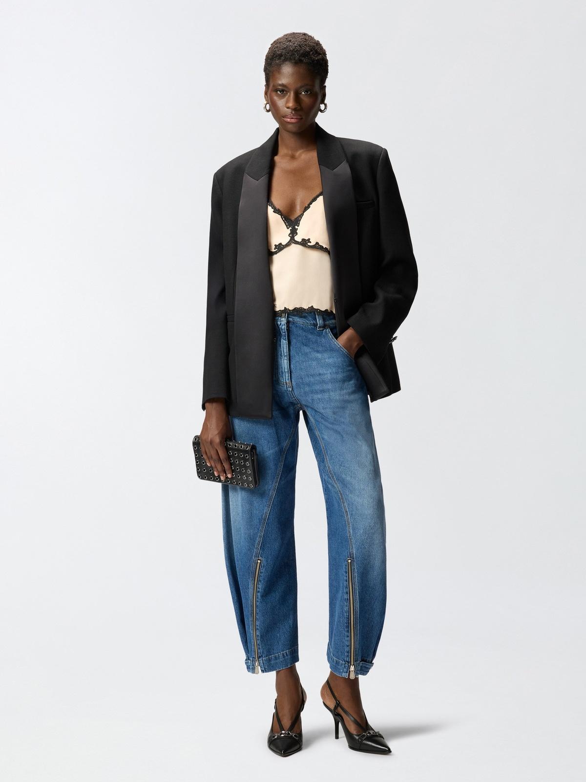 106893 A3AV/OZ2 PINKO