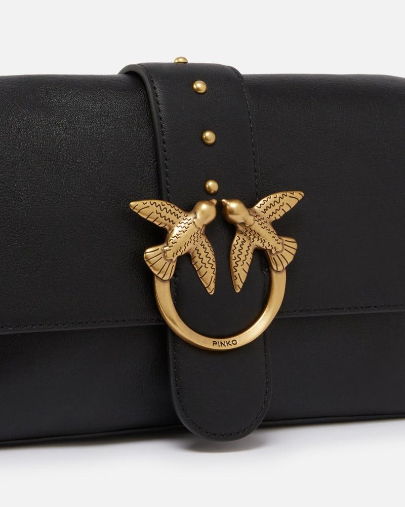 104524 A0QO/Z99Q PINKO