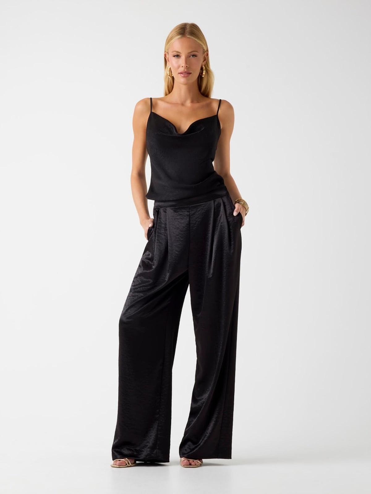 W6RH55WJ732/JBLK GUESS