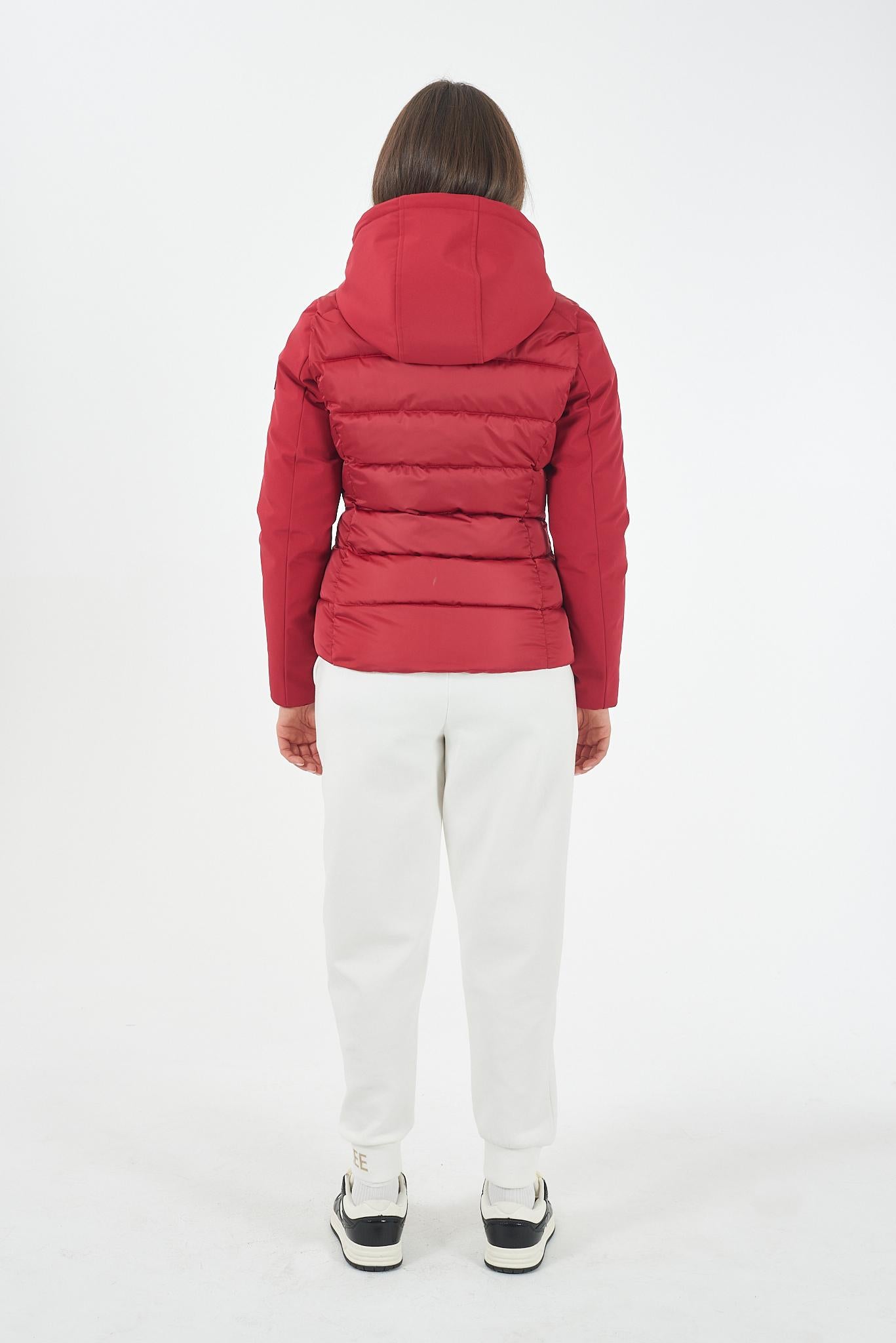 J045 M800/0562 YES ZEE