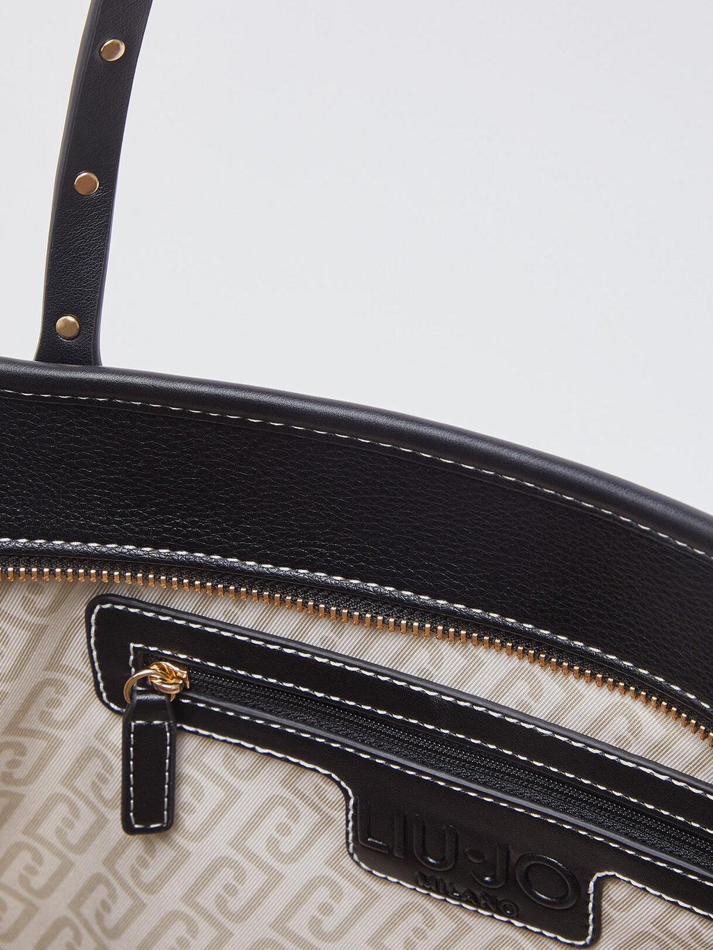 AA6070E1012/22222 LIU JO