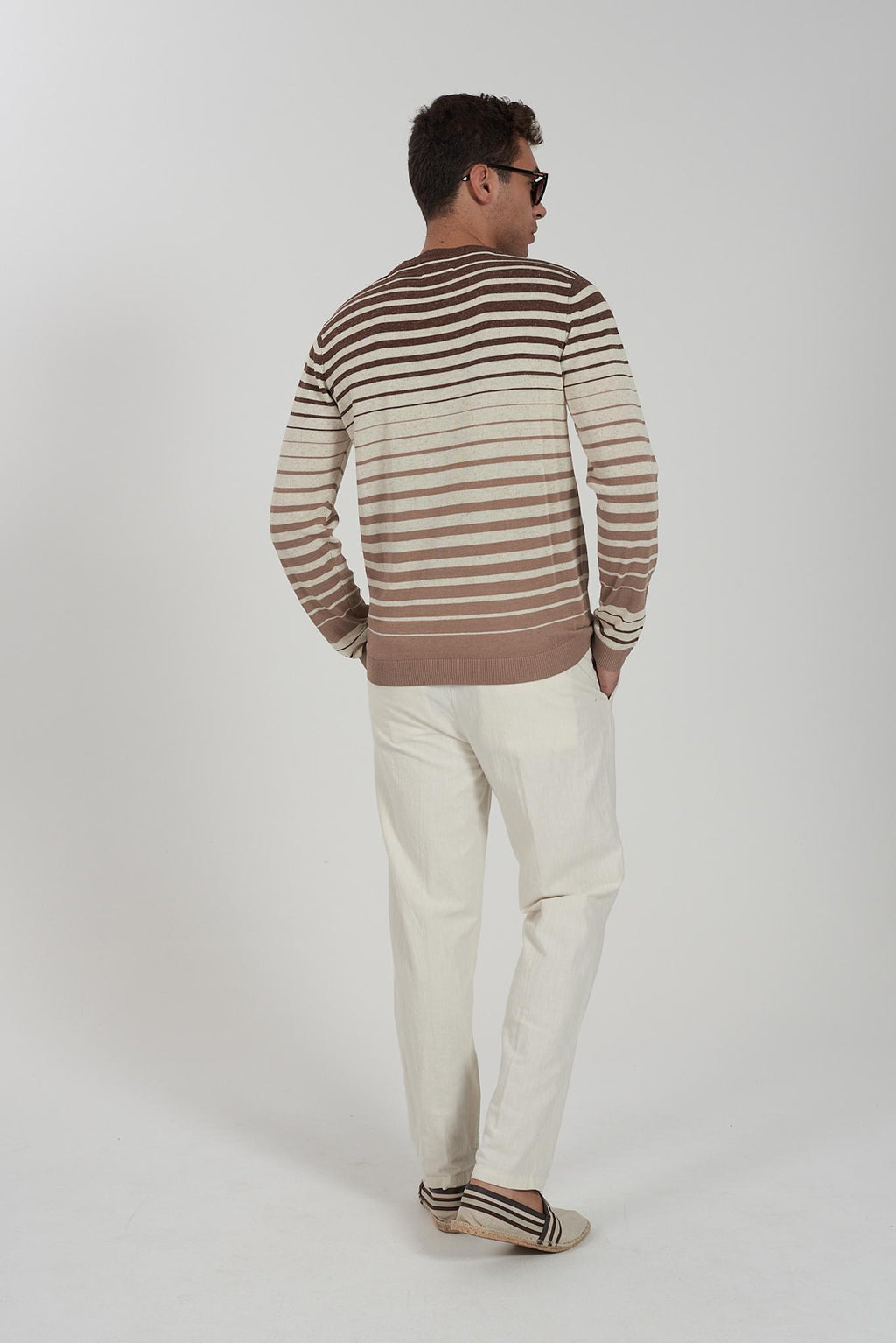 P670 PW00/0107 YES ZEE