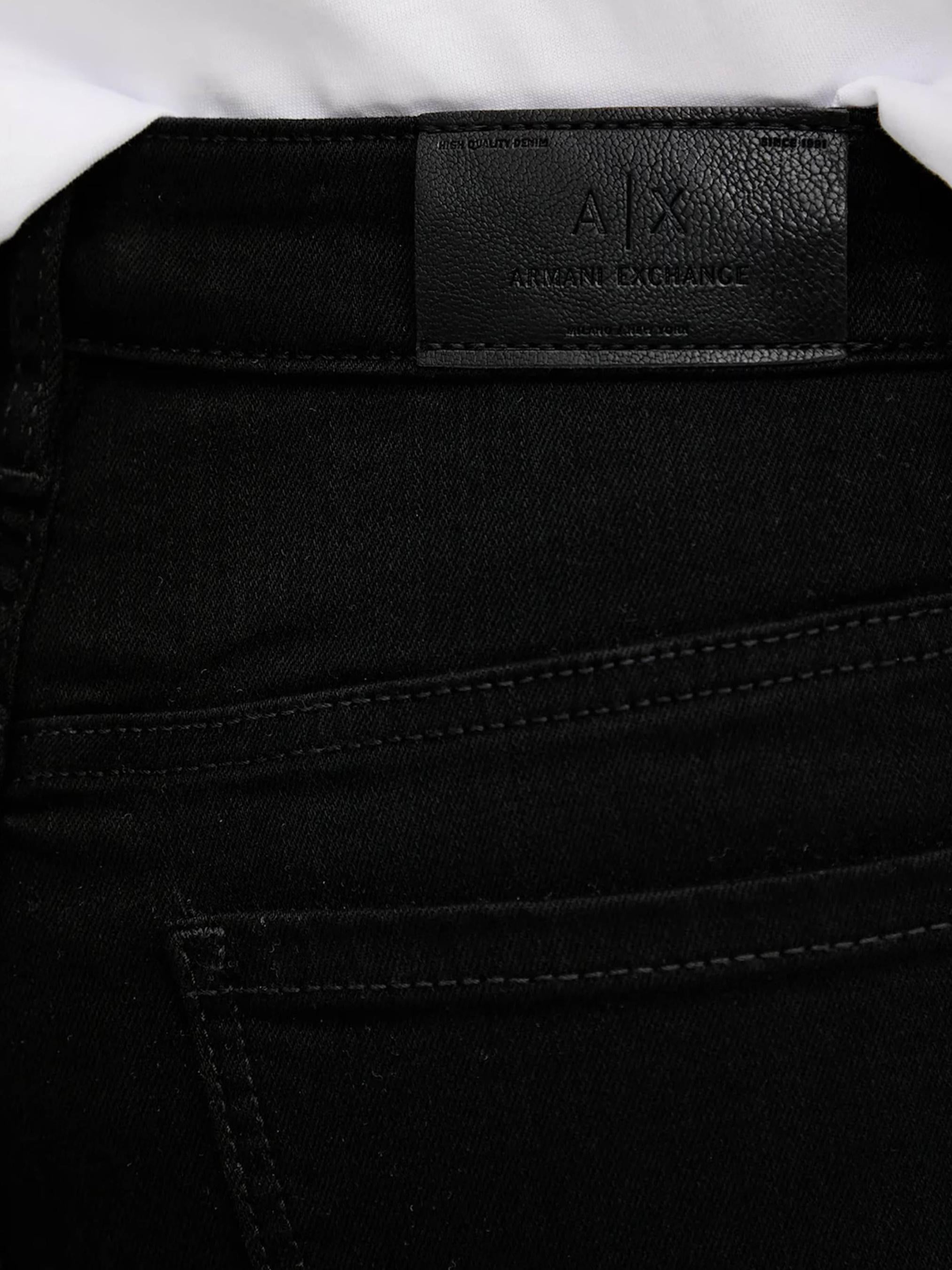 XW000123 AF12862/UC001 ARMANI EXCHANGE