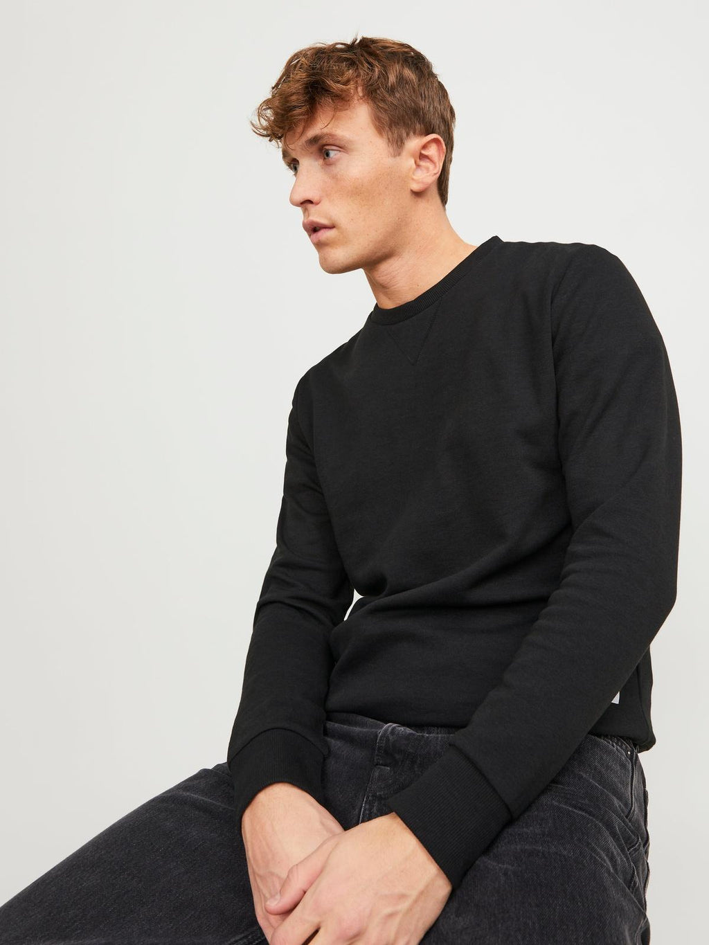 JJEBASIC SWEAT CREW NECK NOOS 