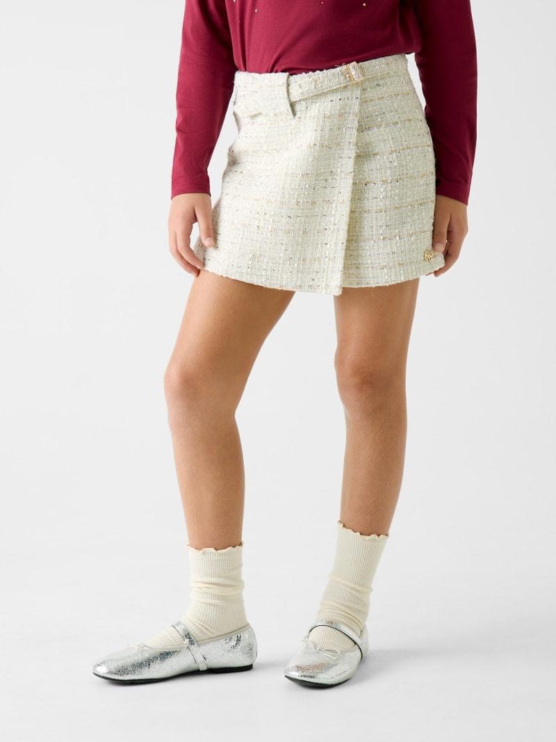 J5BD03WGXO0/F9VA GUESS