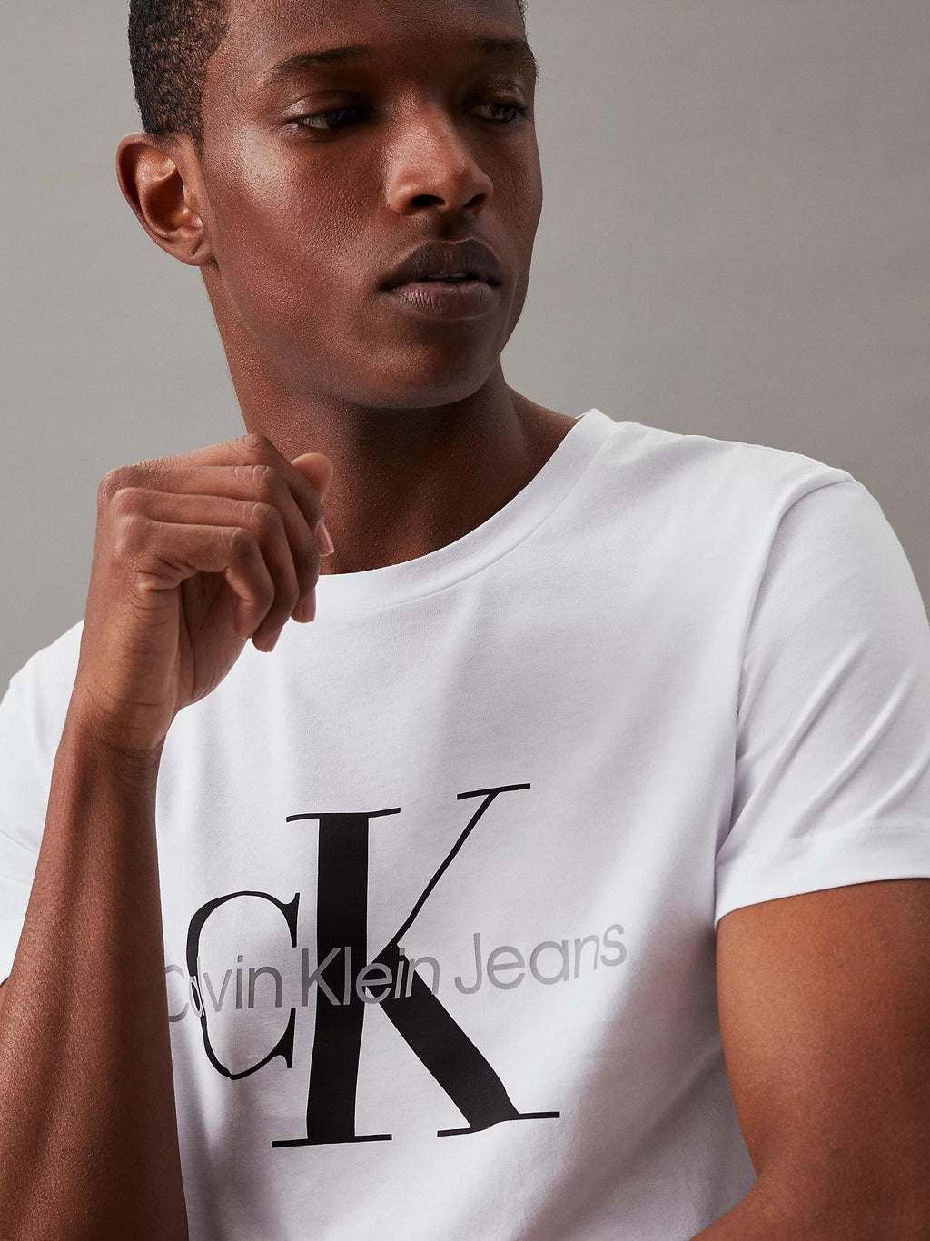 CORE MONOLOGO SLIM TEE J30J320935/YAF CALVIN KLEIN JEANS