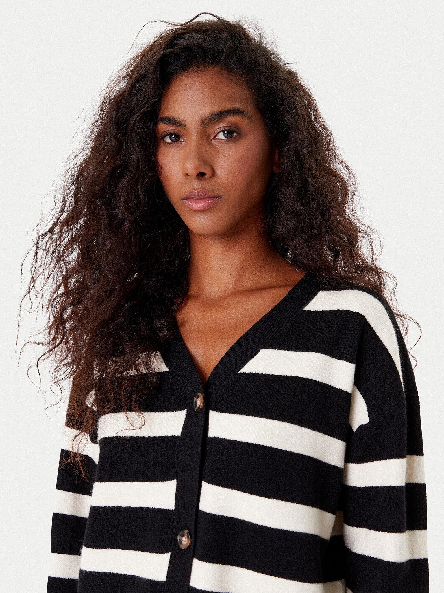 10331794/Black VERO MODA