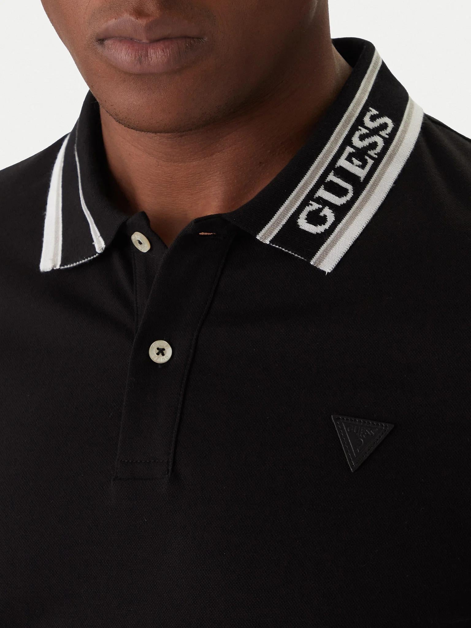 M6RP60K7O64/JBLK GUESS