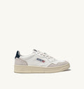 SNEAKERS ''MEDALIST LOW'' AULM-LS28/WHITE-BLUE AUTRY