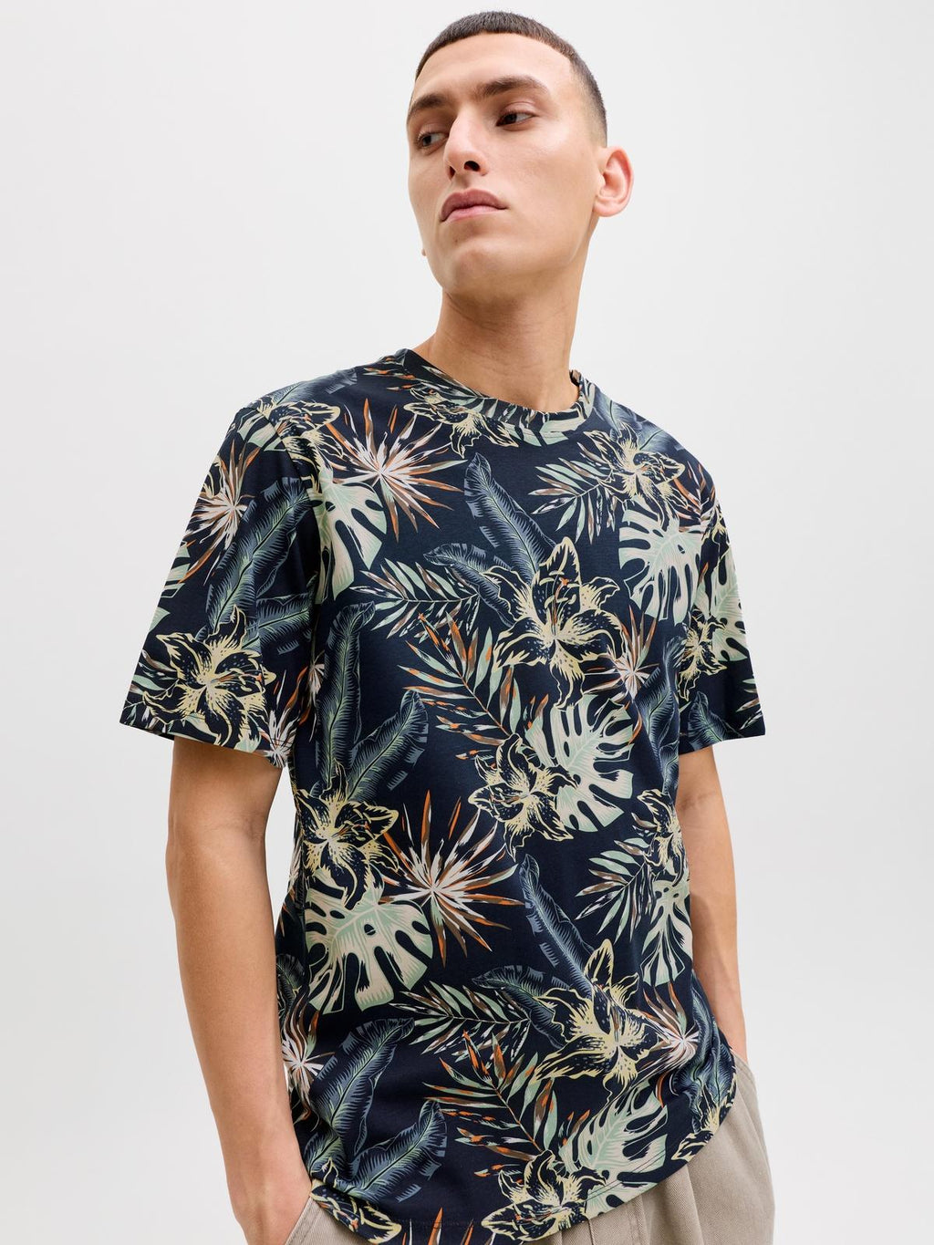 JJHONOLULU AOP TEE SS CREW NECK 