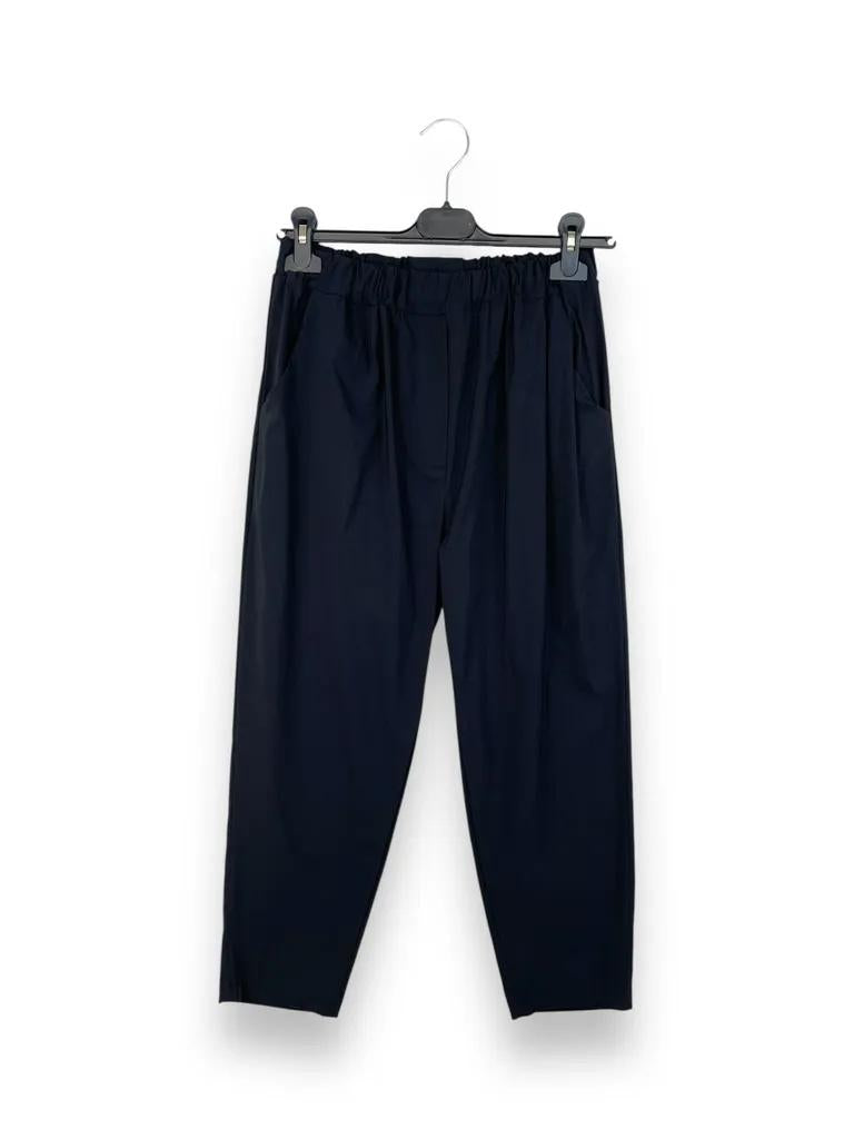 Pantalone a sigaretta con elastico in vita in bengalina 
