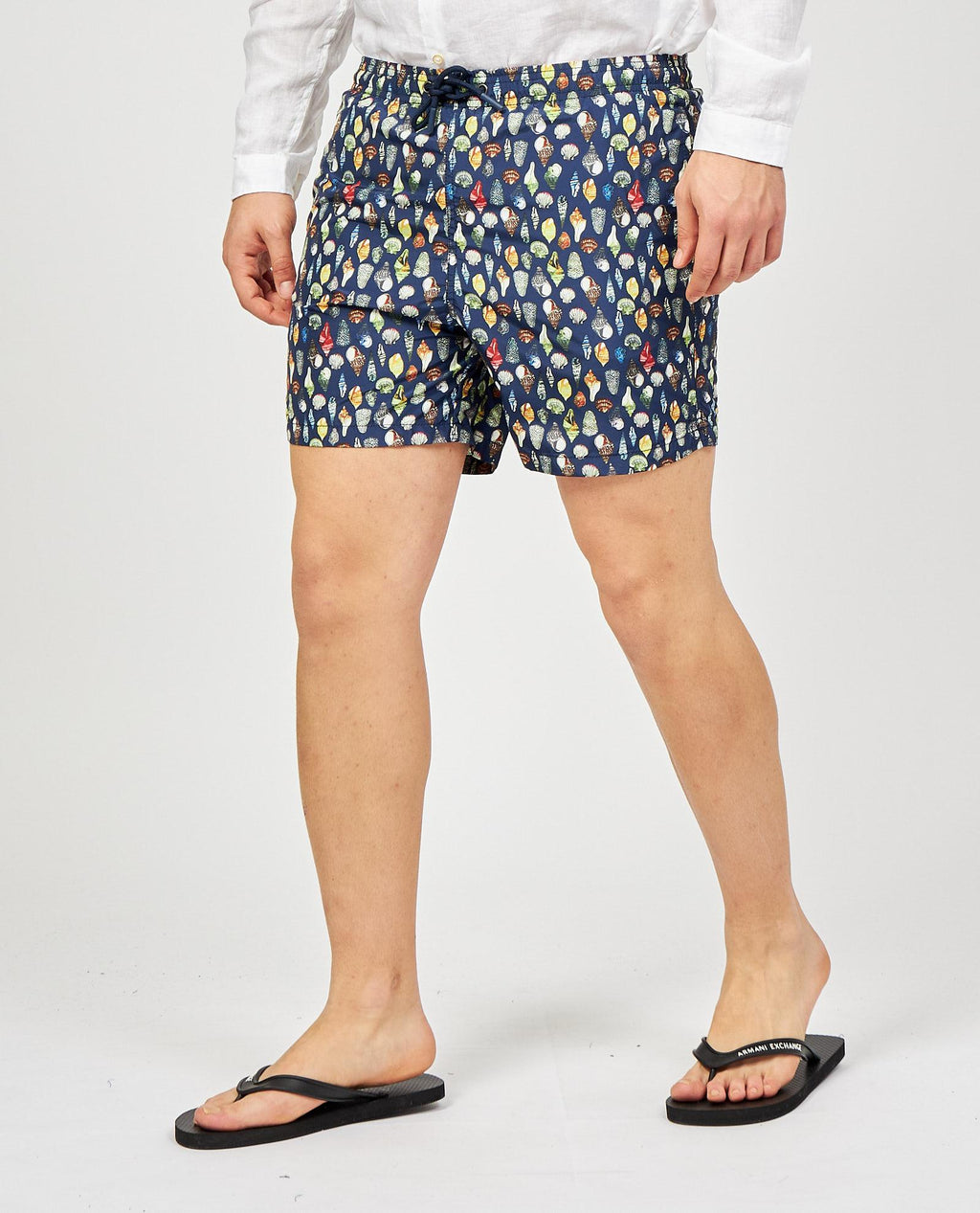 D700 US00/2004 YES ZEE