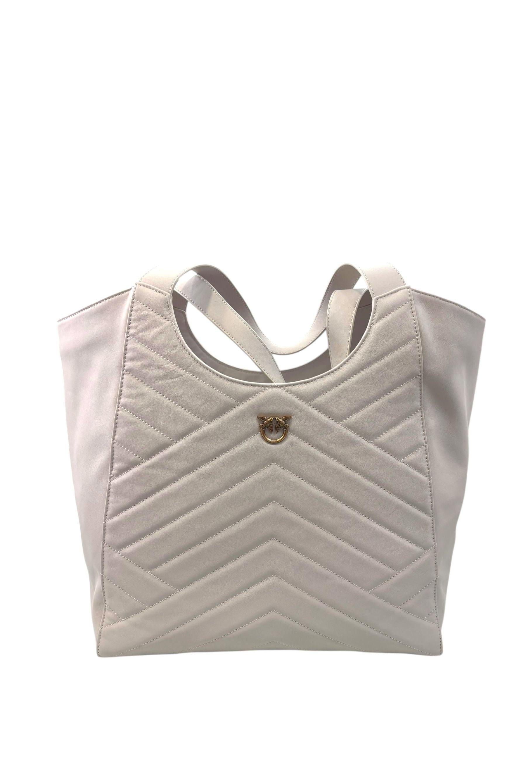 104536 A2AO/Z14Q PINKO