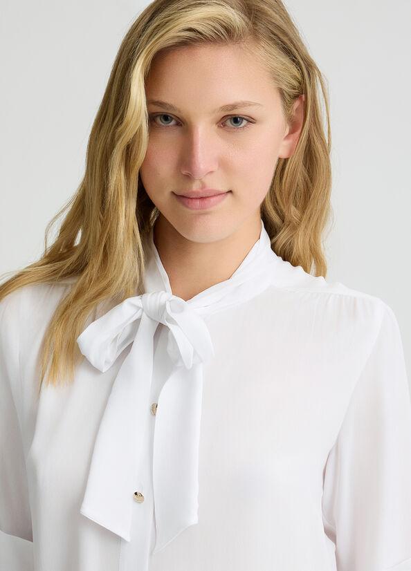 CAMICIA CON FIOCCO 