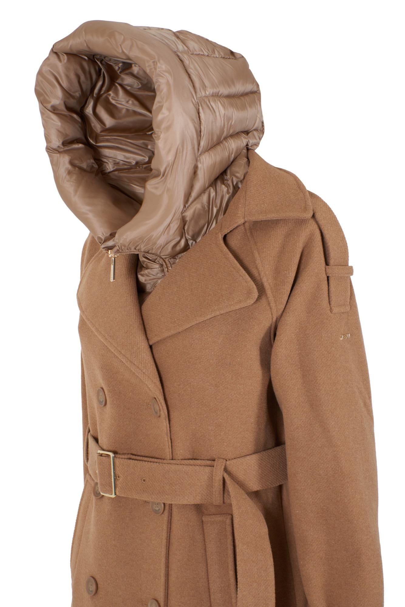 O058 KN00/0203 YES ZEE