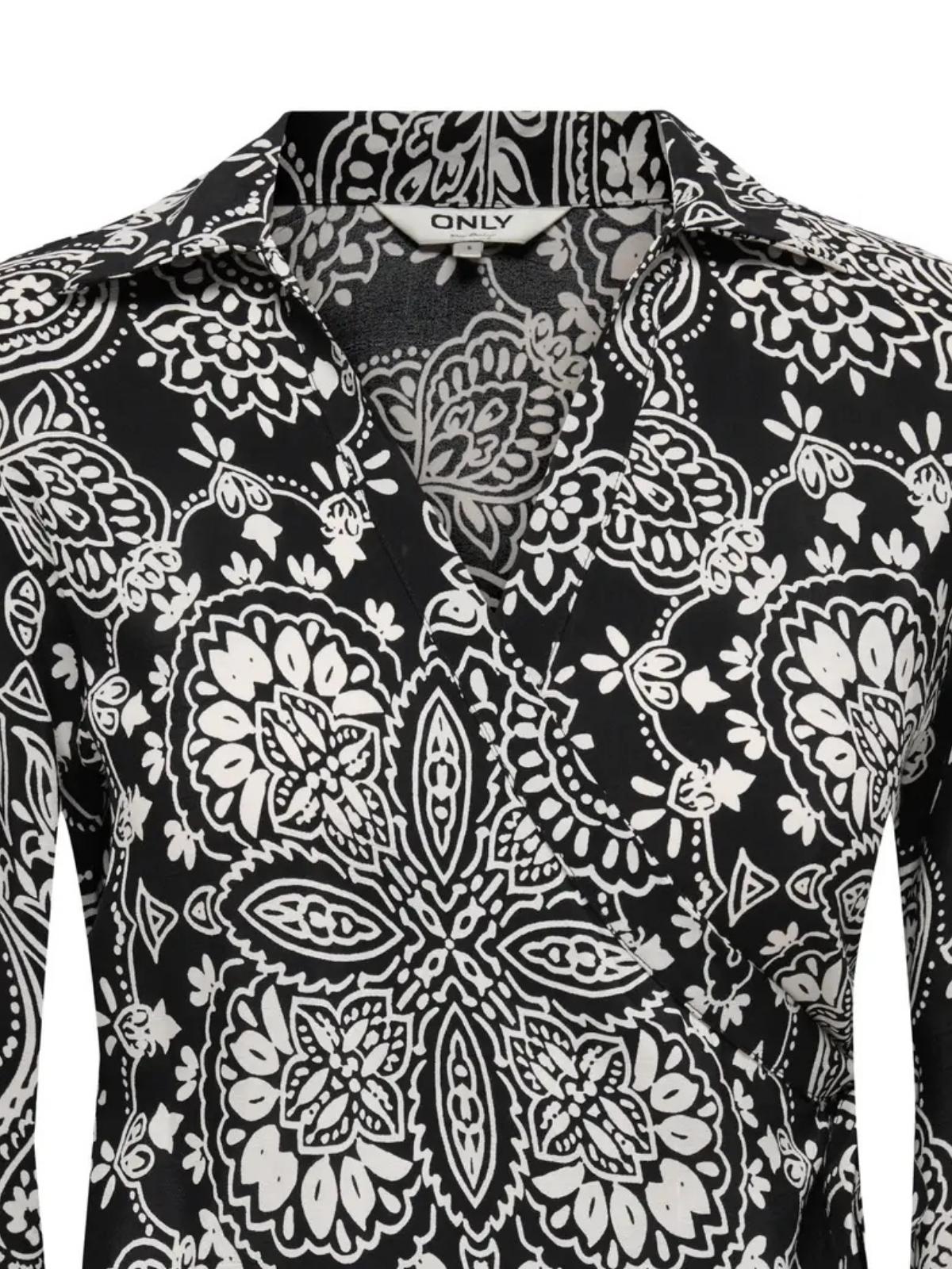 15371865/Black ETHNIC PAISLEY ONLY