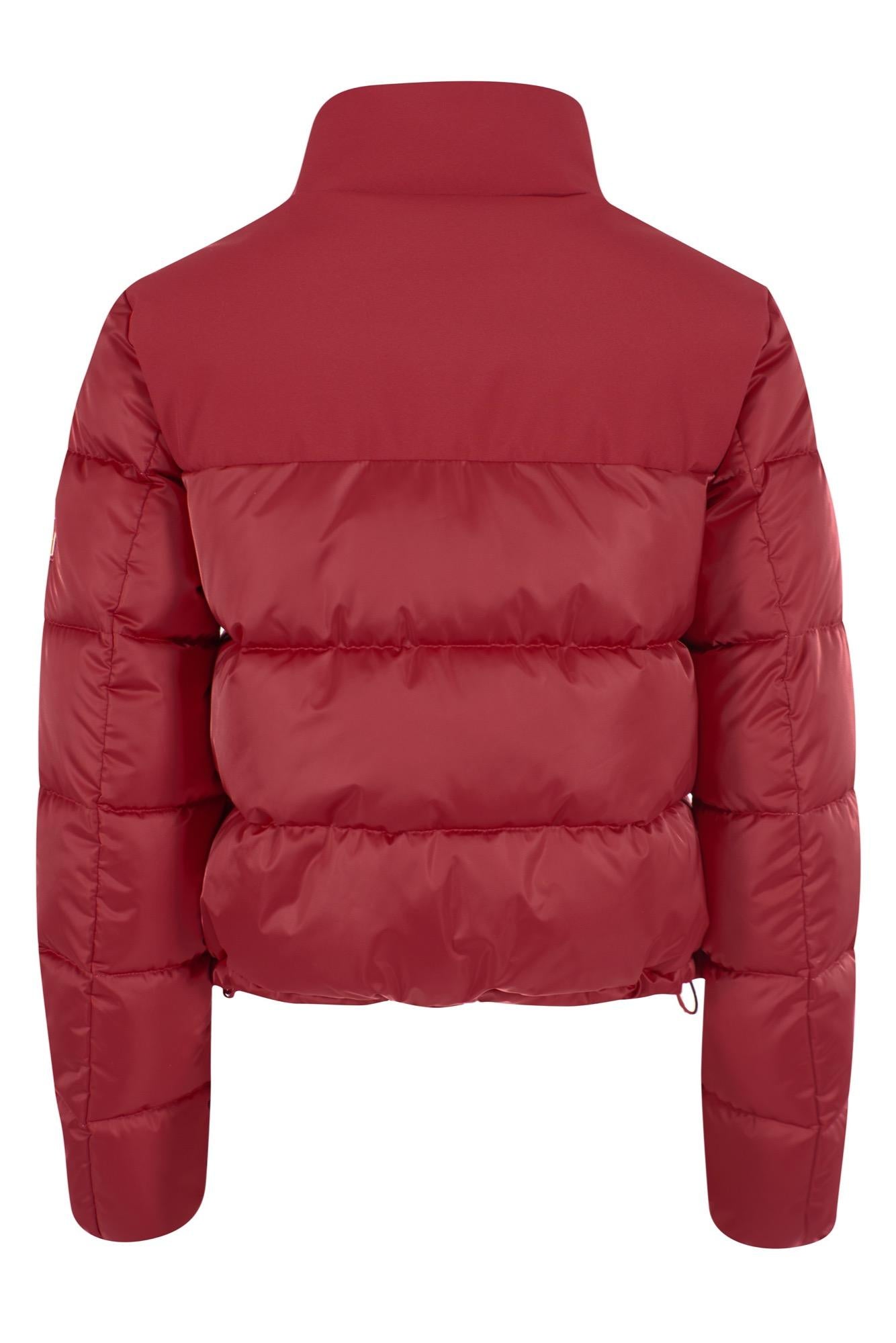 J031 M800/0562 YES ZEE