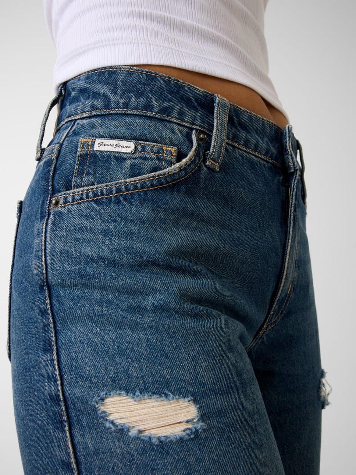 W5YA0YD6362/IJTD GUESS