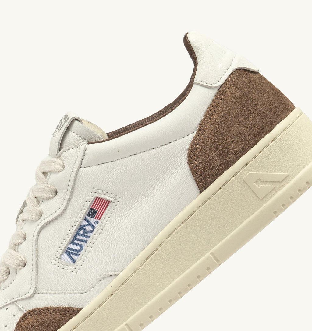 Sneakers Medalist basse in pelle bianca con inserti in suede 