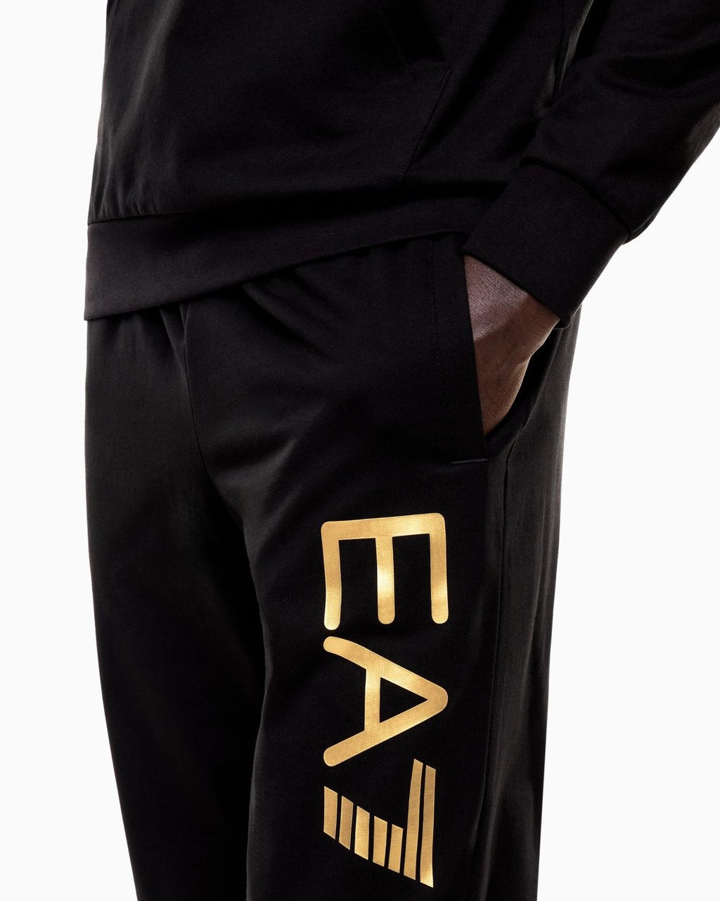 7M000571 AF13512/MC004 EMPORIO ARMANI EA7