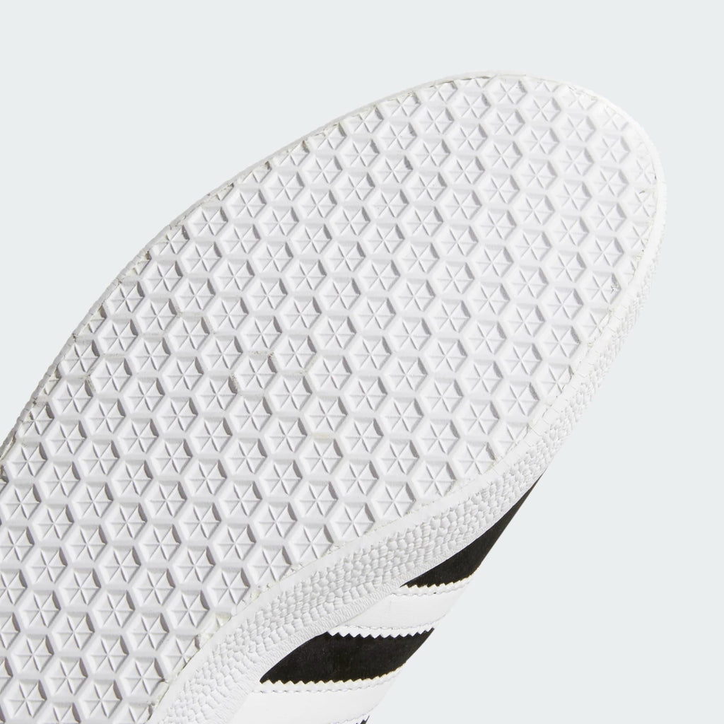 GAZELLE             CBLACK/WHITE/GOLDMT 