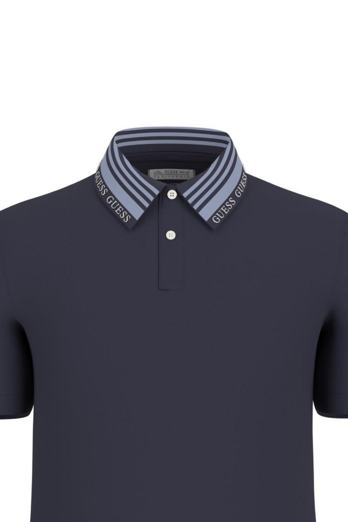 M5YP60K7O64/G7V2 GUESS