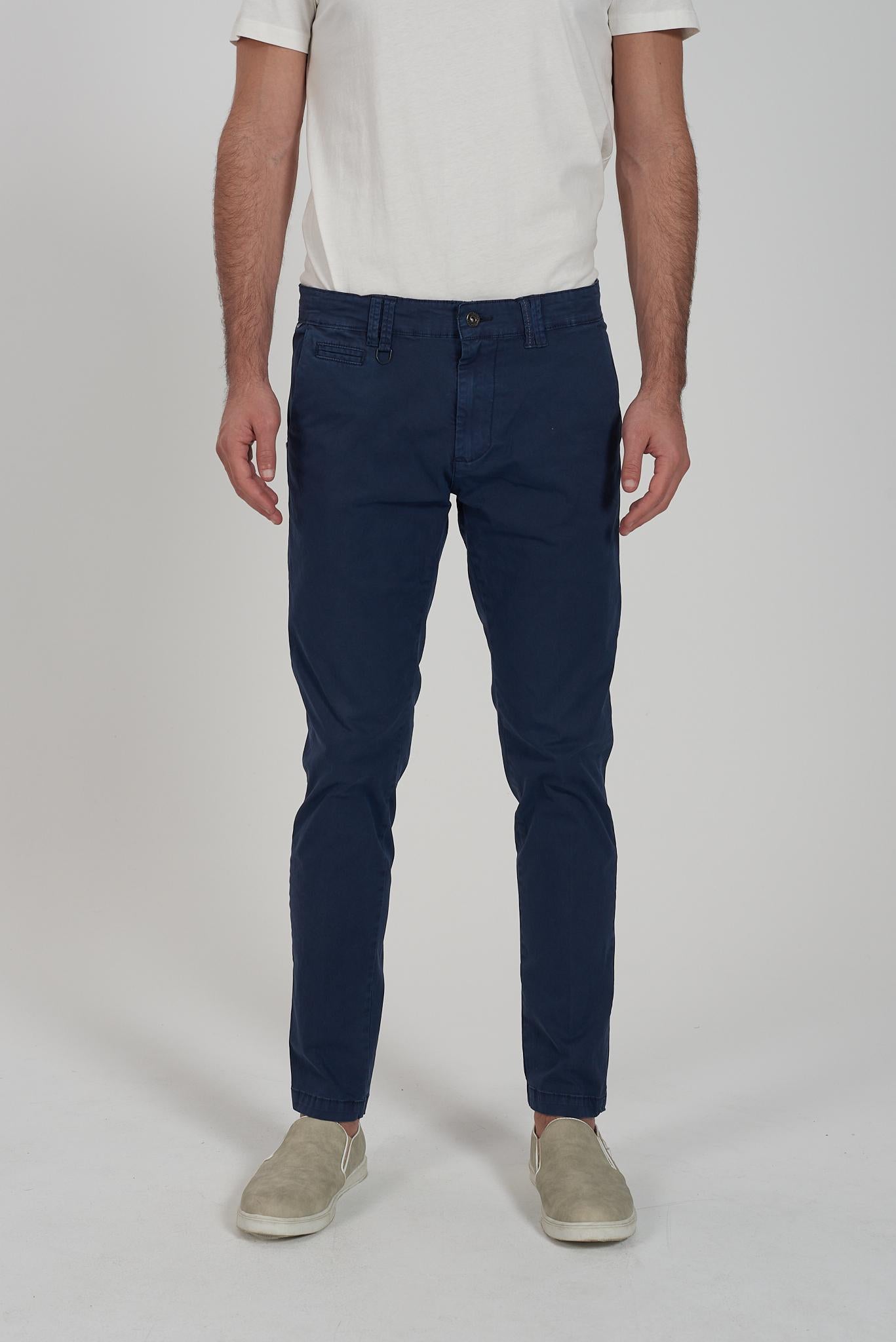 P630 PG00/0713 YES ZEE