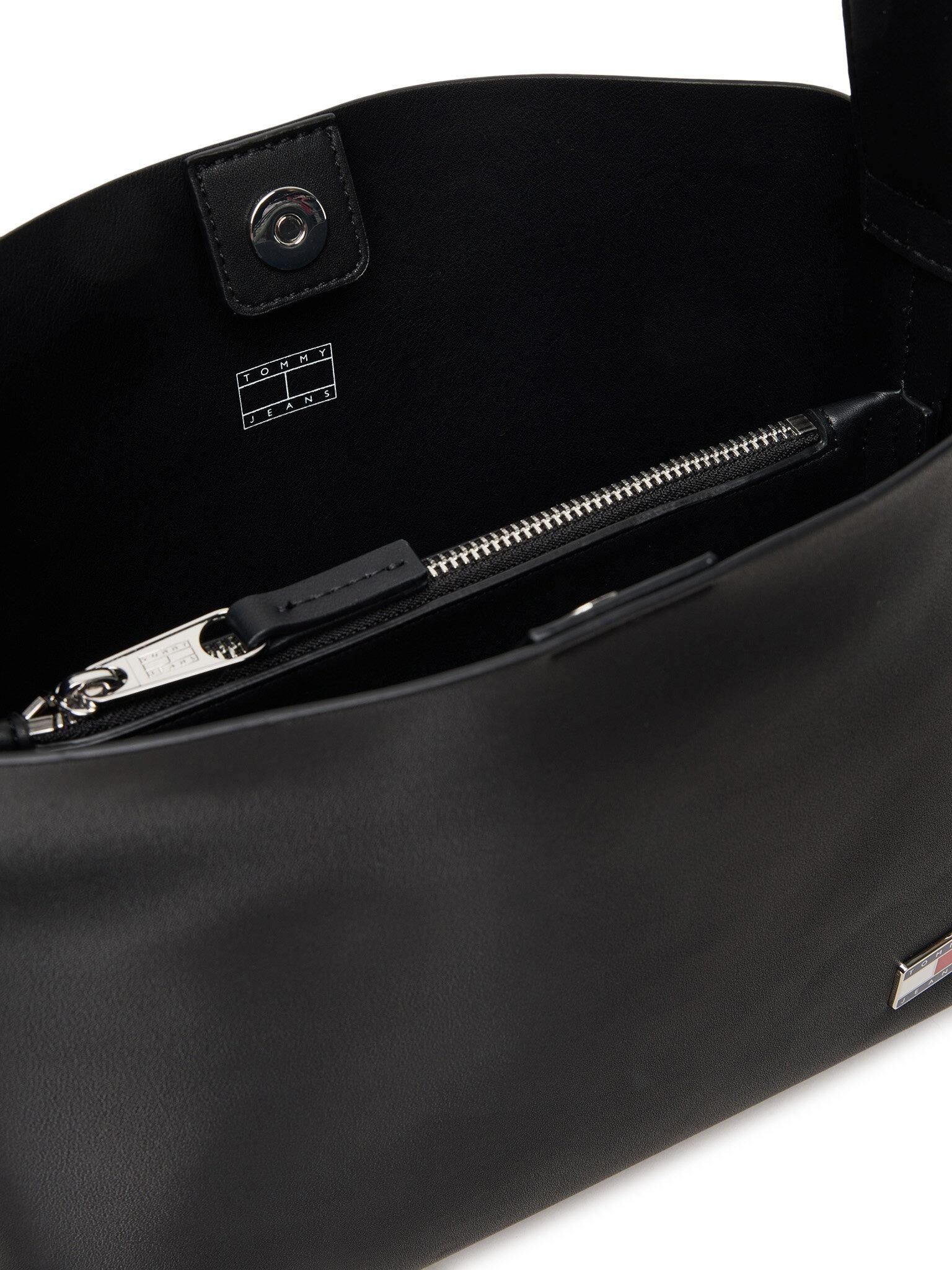 TJW COOL HOBO BAG AW0AW17871/BDS TOMMY JEANS