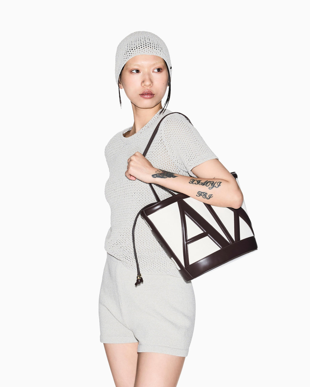 XW002607 AF22635/M6262 ARMANI EXCHANGE