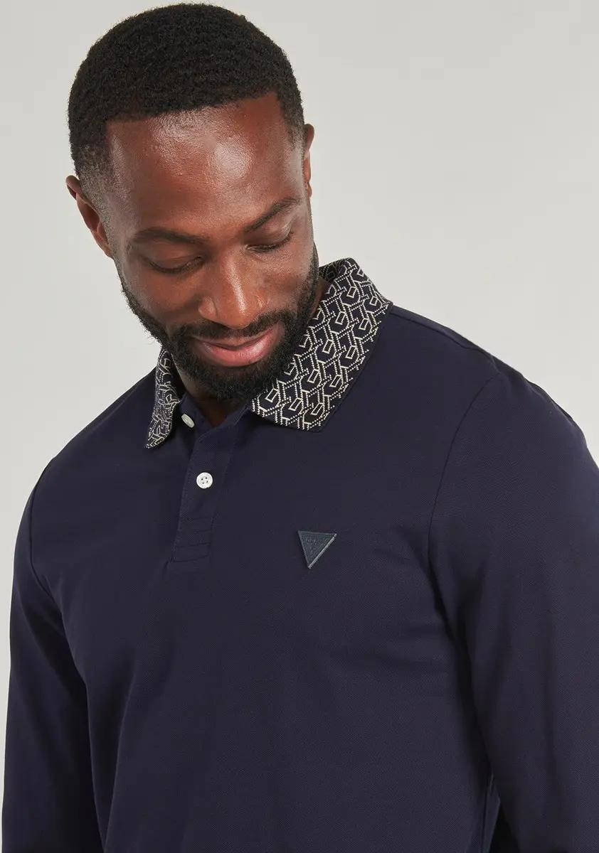 M5YP58K7O64/G7V2 GUESS