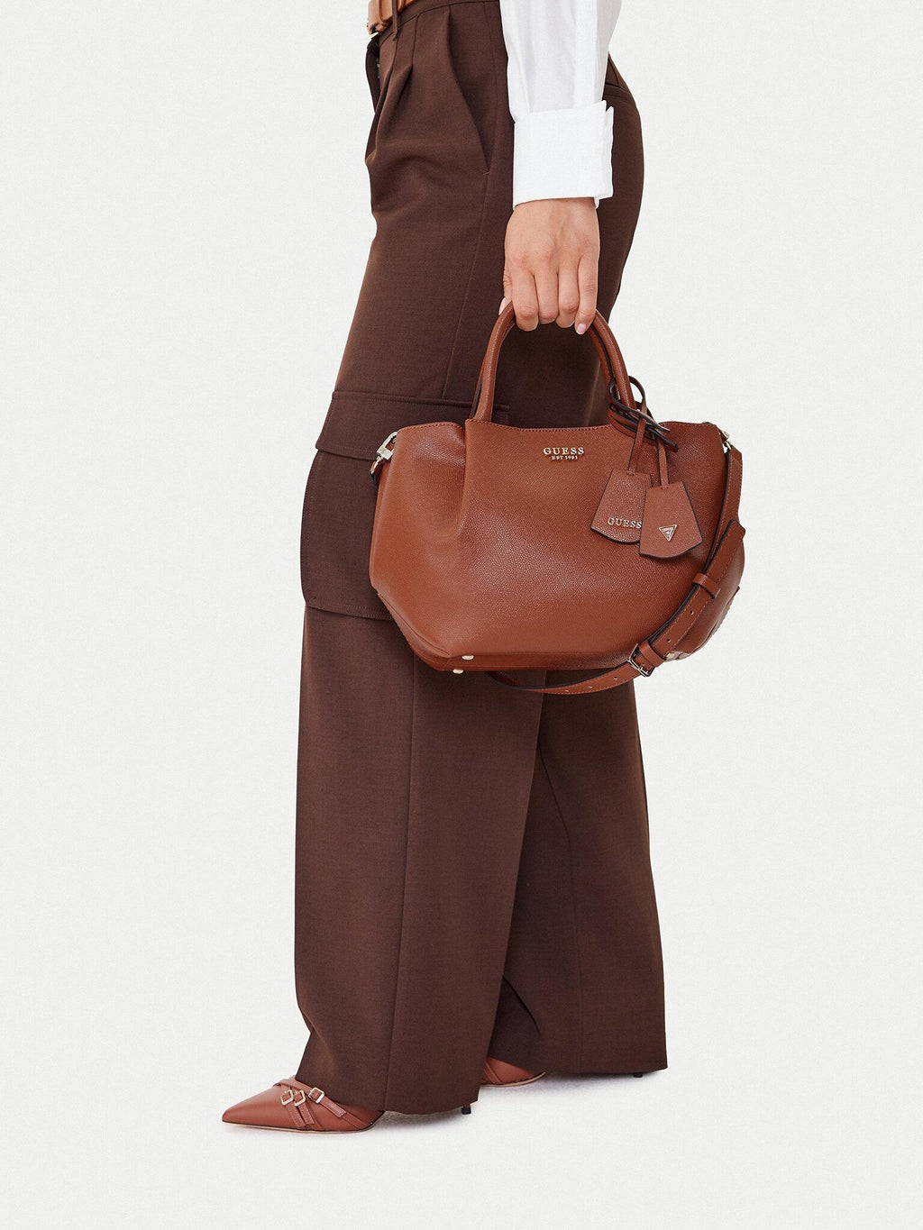 HWBG7898060/COG GUESS