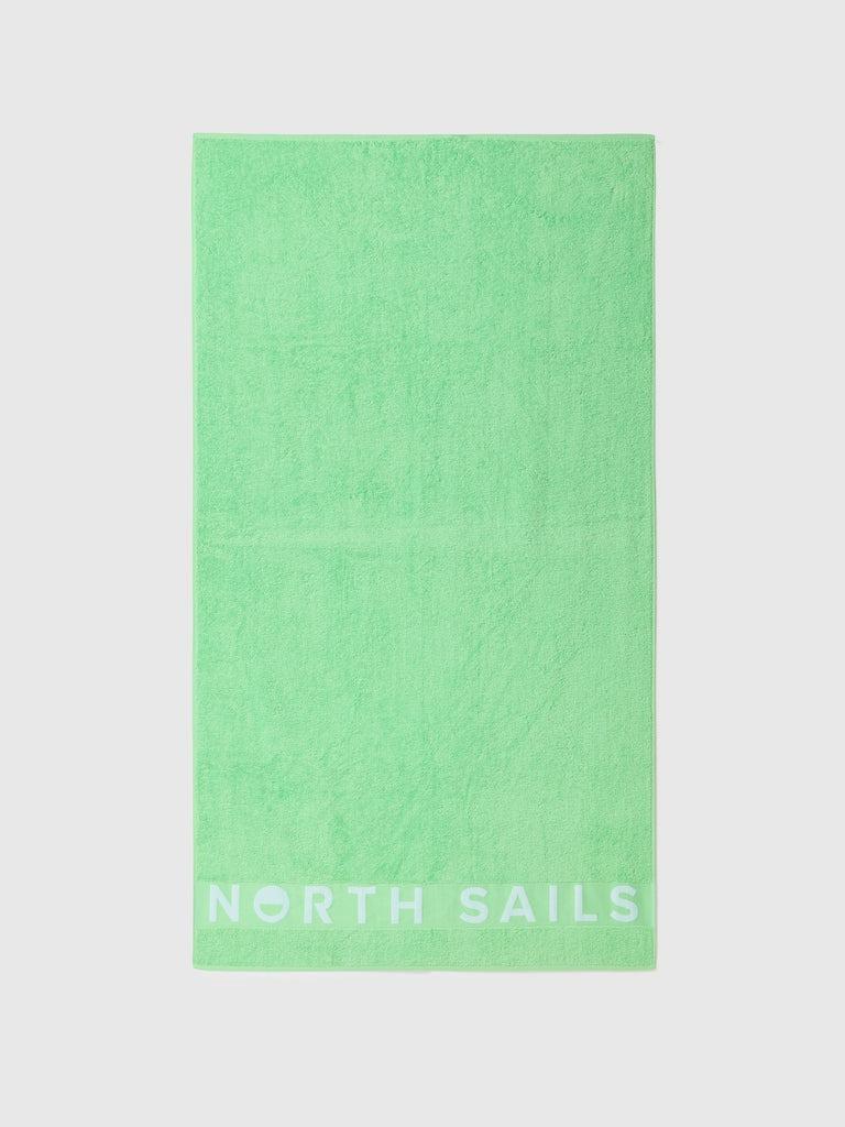 623319/0425 NORTH SAILS