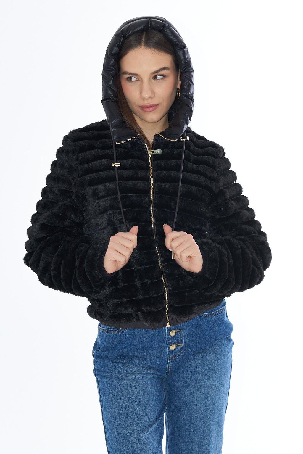 J012 K200/0801 YES ZEE