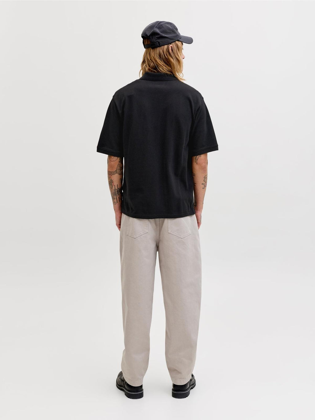 JJEARCHIVE GRAPHIC POLO SS LN 
