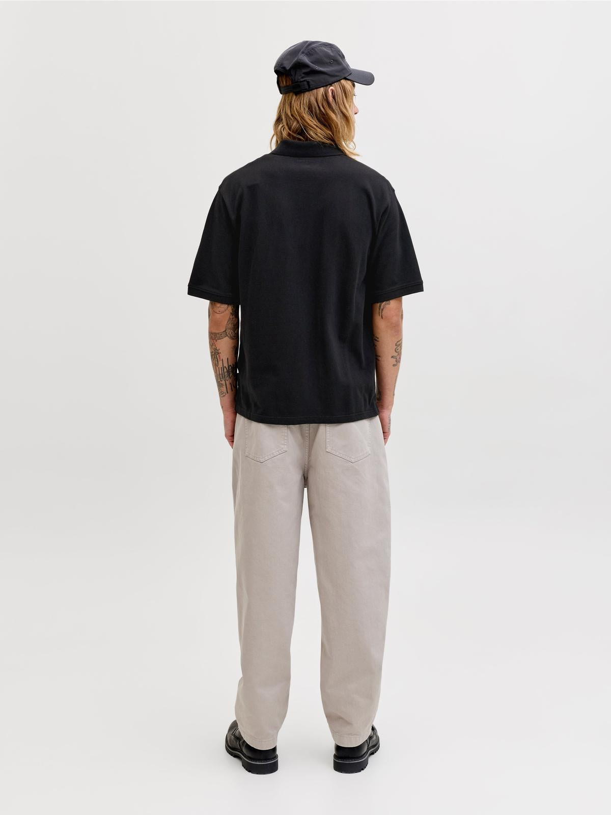JJEARCHIVE GRAPHIC POLO SS LN 