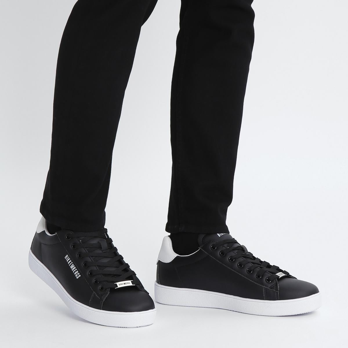 SCARPA UOMO 19136-CP/BLACK BIKKEMBERGS