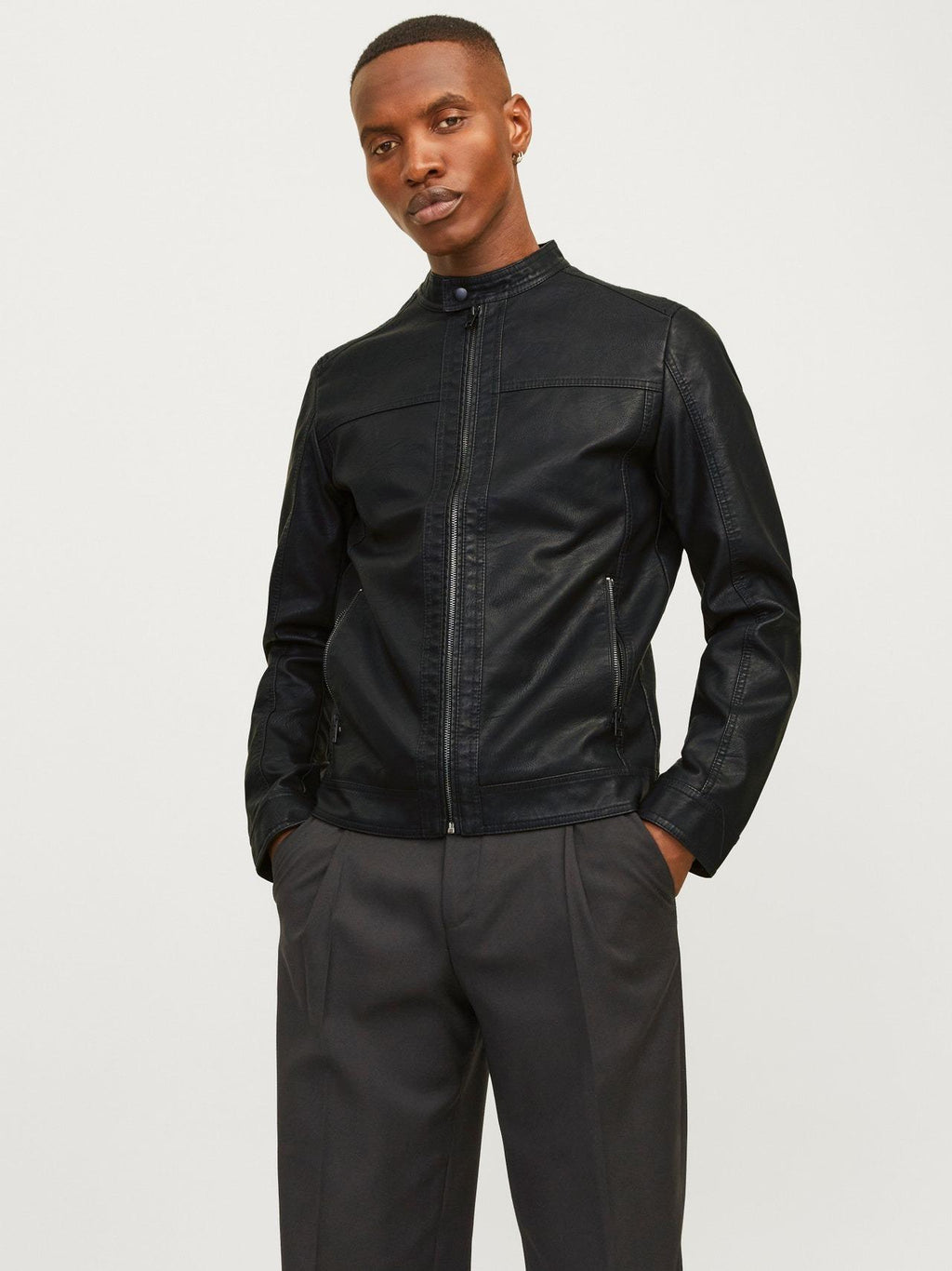 12182461/Black JACK AND JONES