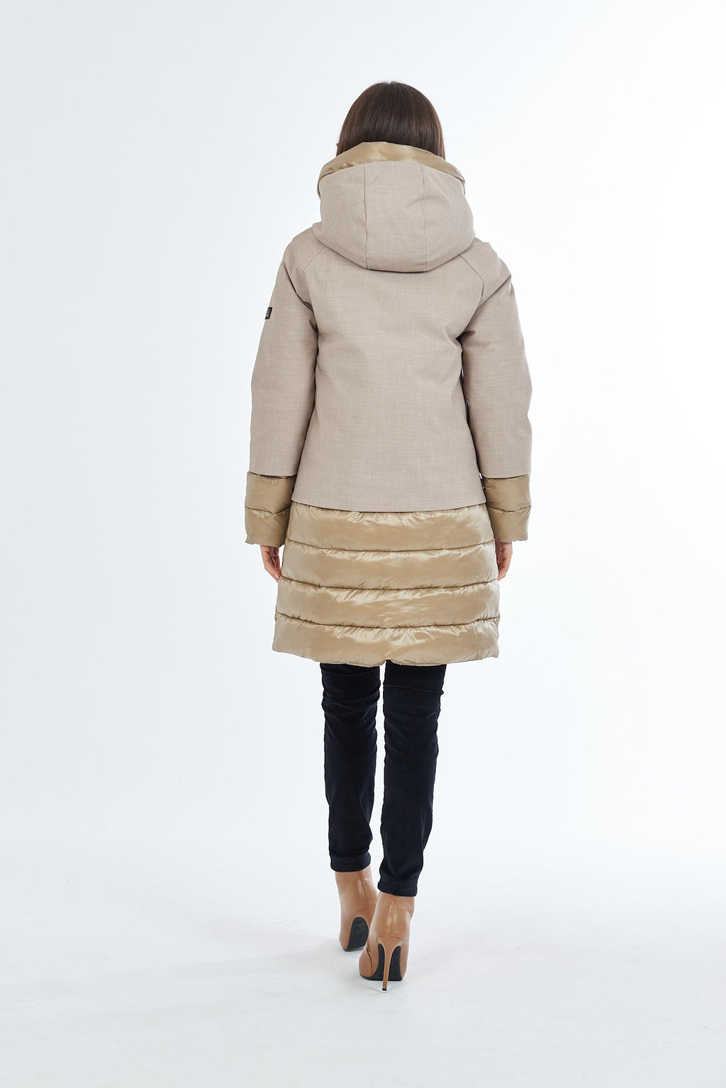 O021 NP00/0222 YES ZEE