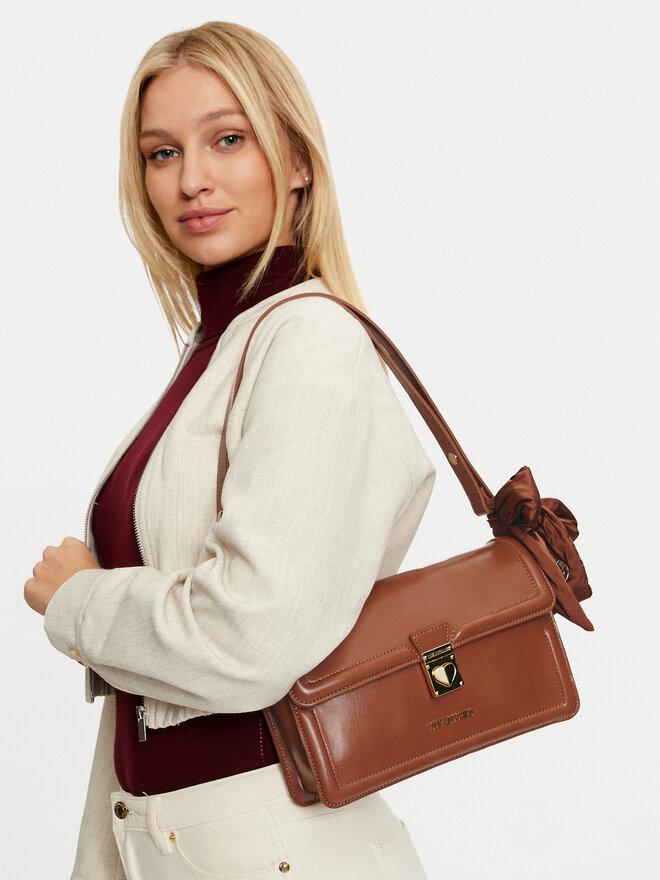 JC4392PP0LKV0/208 LOVE MOSCHINO