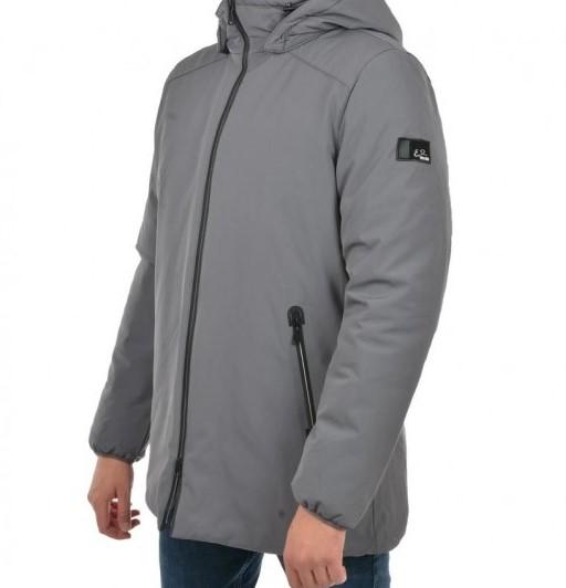 O834 NM00/0812 YES ZEE