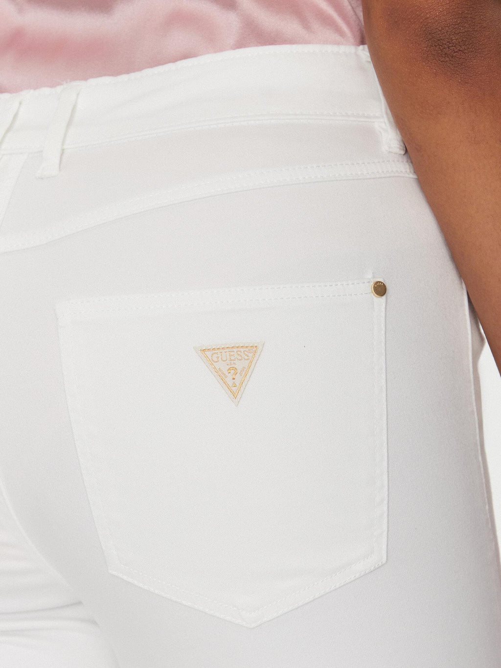 W5GA91W93CM/G011 GUESS