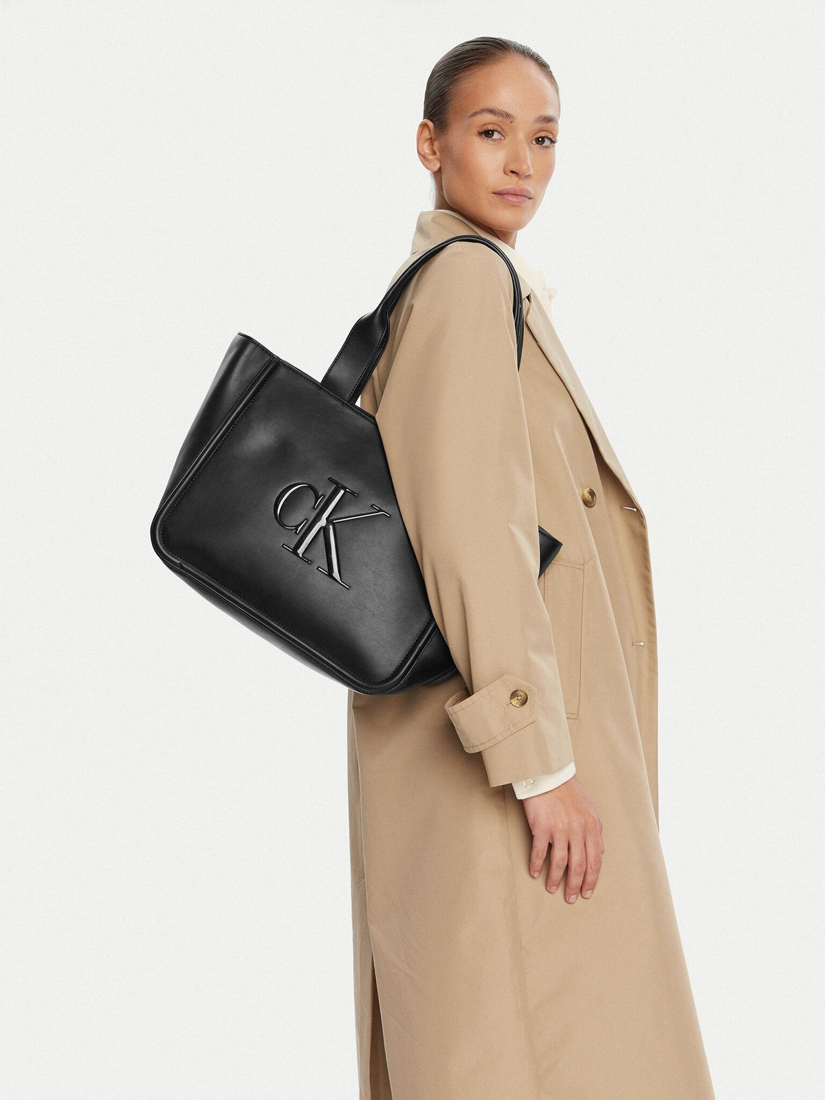 BOLD CK MEDIUM TOTE 
