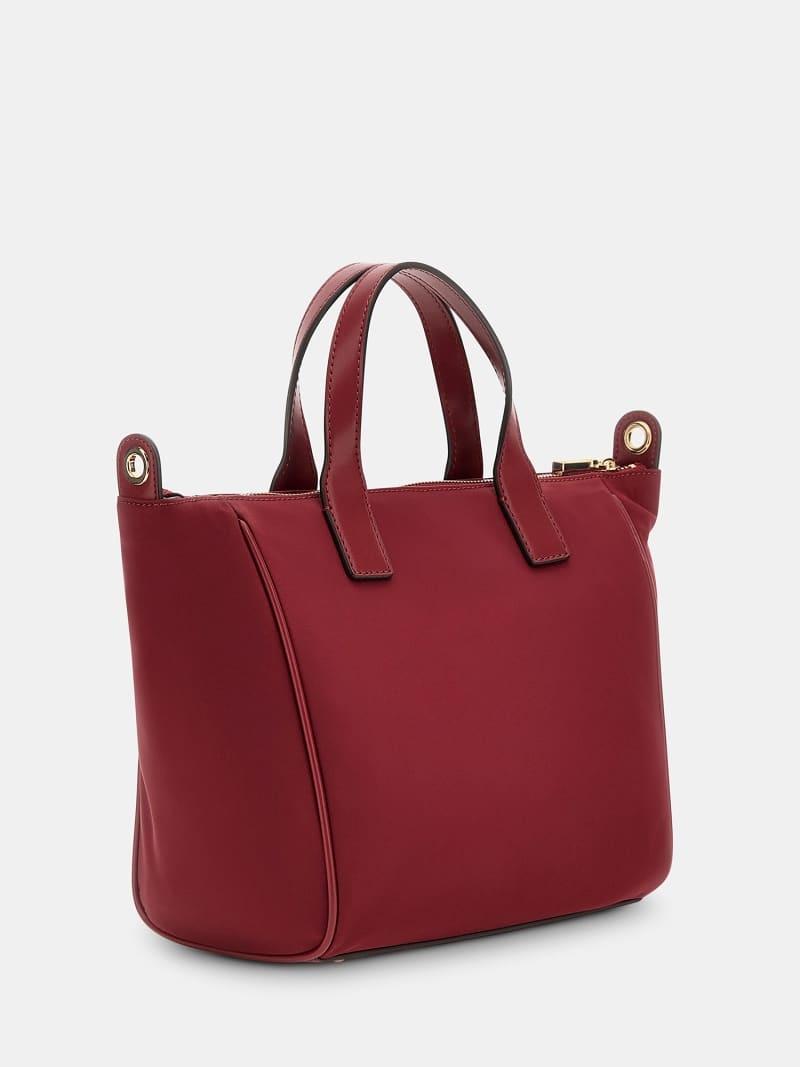 TWNN9676019/RUR GUESS