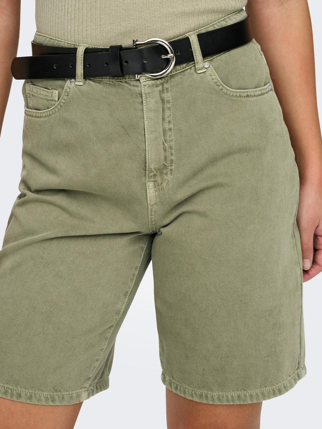 ONLSILLA MW LOOSE BERMUDA SHORTS PNT 