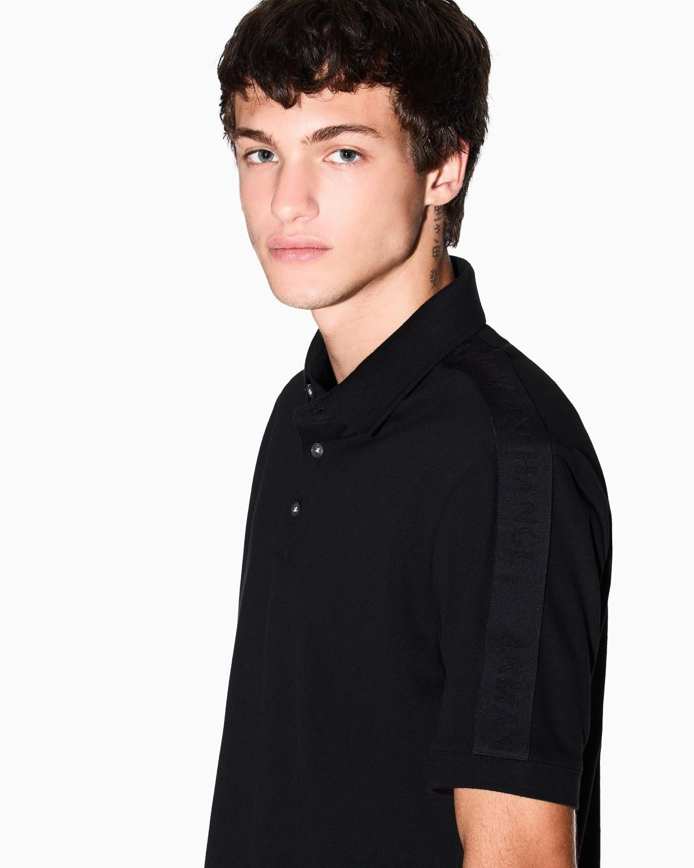 XM001290 AF10366/UC001 ARMANI EXCHANGE